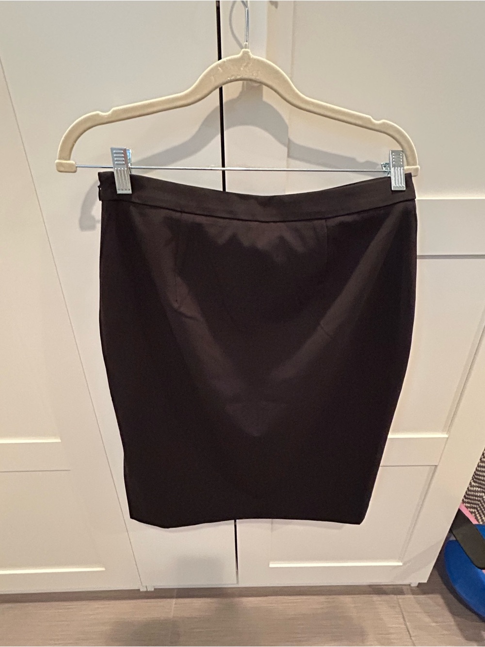 Banana Republic Black Pencil Skirt - Sleek Office Staple